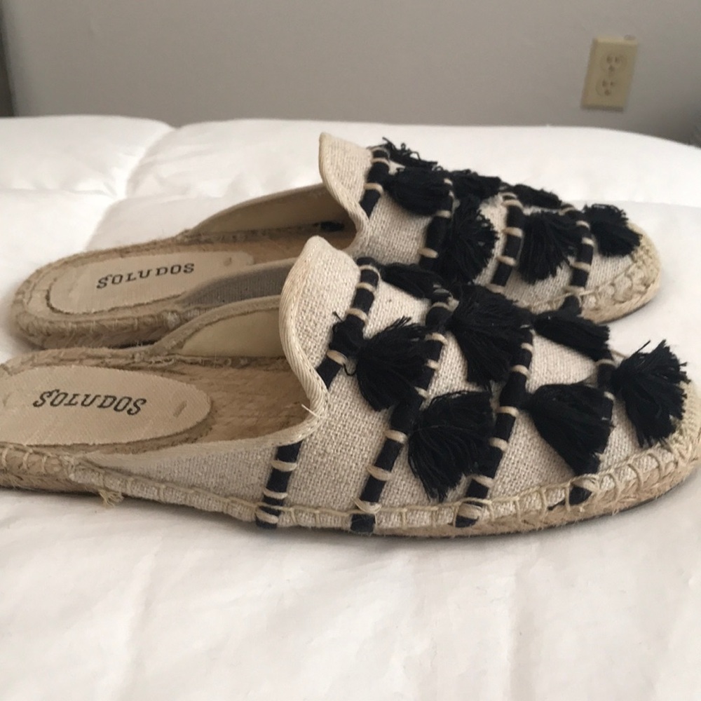 Nwt Soludos Slip On Slides Tassel Summer Shoes 5.5 - image 1